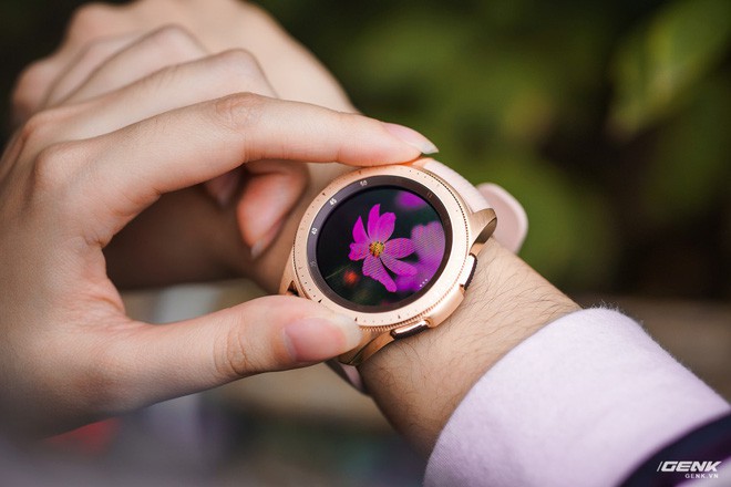 Trải nghiệm những tính năng thông minh trên Galaxy Watch: Nhiều quá dùng không xuể! - Ảnh 1.