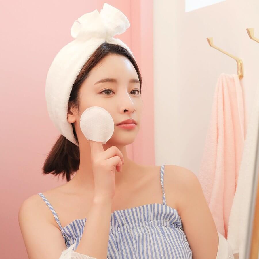 Mụn trứng cá sẽ nhanh chóng biến mất nếu bạn duy trì thường xuyên các thói quen sau - Ảnh 3. Mụn trứng cá sẽ nhanh chóng biến mất nếu bạn duy trì thường xuyên các thói quen sau - Ảnh 3.