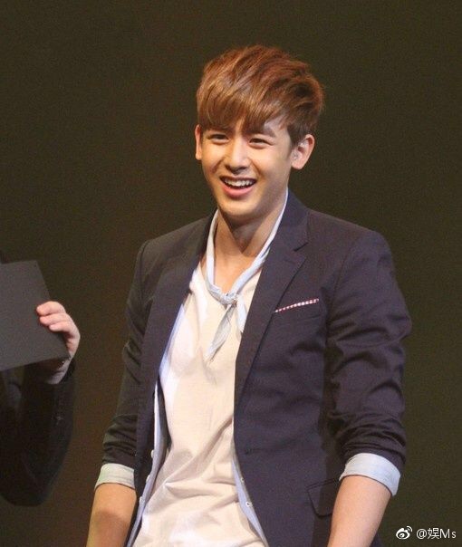 Còn đâu nhan sắc người thương: Gương mặt Hoàng tử Thái Nichkhun béo ngấn khác hẳn khi xưa - Ảnh 7.