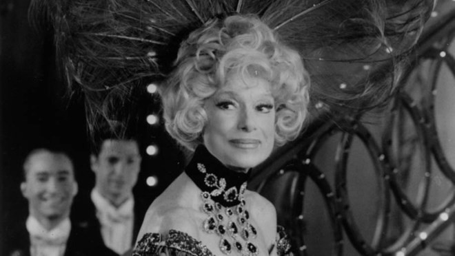 Huyền thoại sân khấu Broadway Carol Channing qua đời ở tuổi 97 - Ảnh 1.