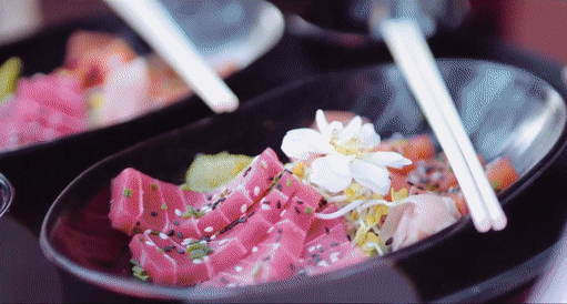 Nhìn cực ngon mắt nhưng bạn sẽ phải ngạc nhiên khi biết đĩa sashimi này được làm từ thứ gì - Ảnh 2.