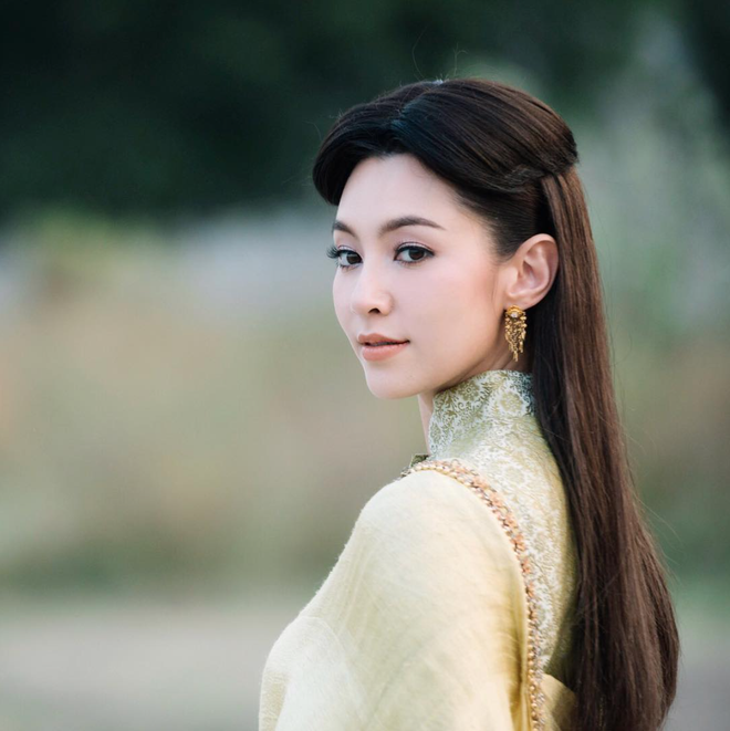 Giật m&igrave;nh thon th&oacute;t với 4 m&agrave;n vịt h&oacute;a thi&ecirc;n nga ảo diệu trong phim Th&aacute;i - Ảnh 9.