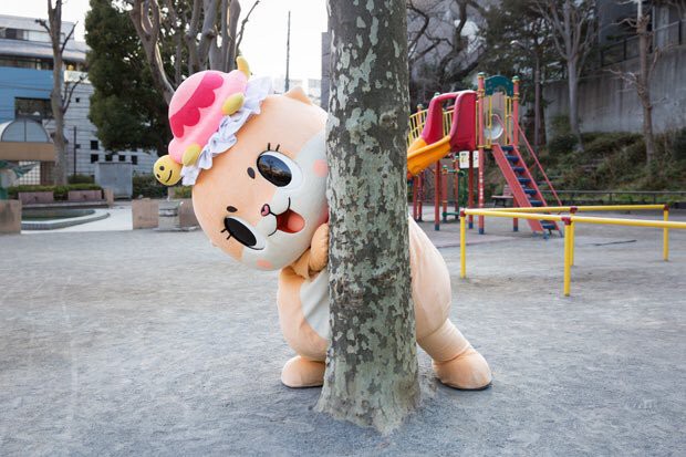 Rái cá Chiitan bị thành phố Nhật Bản phế truất danh hiệu linh vật vì thái độ lồi lõm - Ảnh 1.