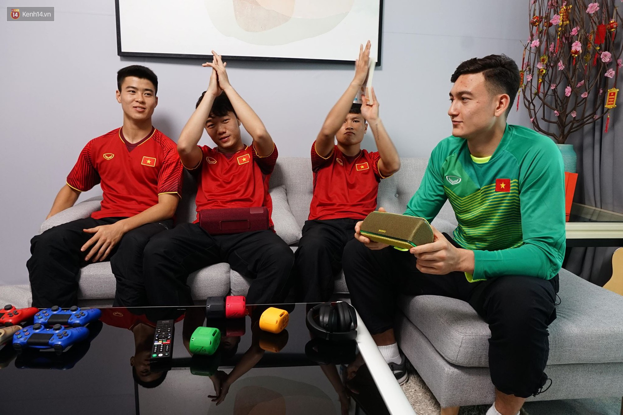 Lương Xuân Trường: Ông trùm nhạc quẩy ở tuyển Việt Nam - Ảnh 3. Lương Xuân Trường: Ông trùm nhạc quẩy ở tuyển Việt Nam - Ảnh 3.