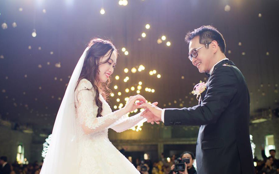 Chưa hết 1 tháng đầu năm 2019, showbiz Việt đã rộn ràng đón nhận liên tiếp 7 tin báo hỷ - Ảnh 7. Chưa hết 1 tháng đầu năm 2019, showbiz Việt đã rộn ràng đón nhận liên tiếp 7 tin báo hỷ - Ảnh 7.