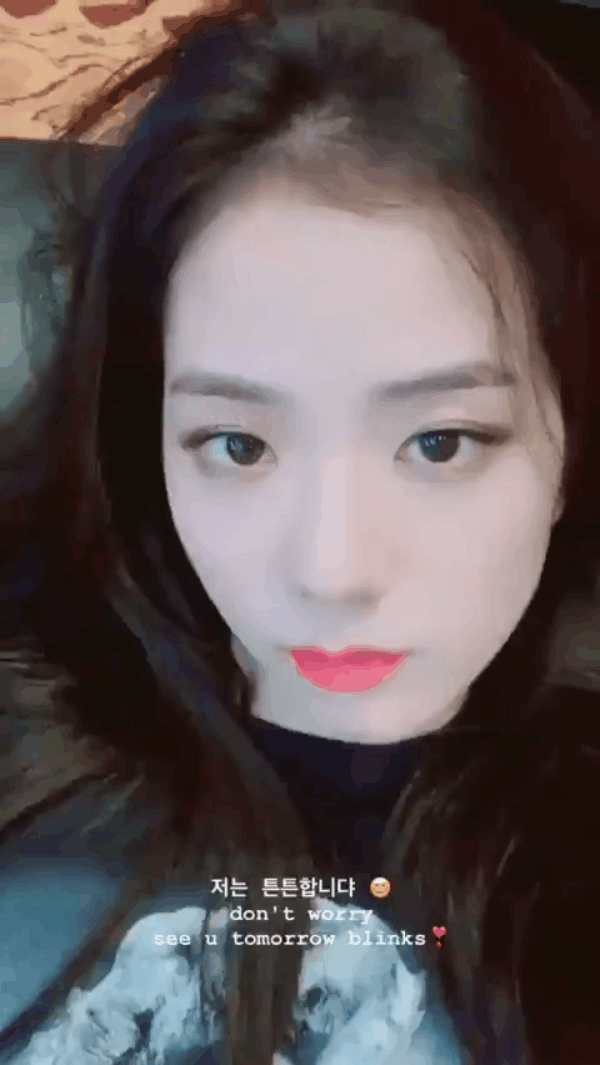 Bị Jennie tung cước trúng đầu ngay tại concert, Jisoo (Black Pink) nói gì? - Ảnh 3.