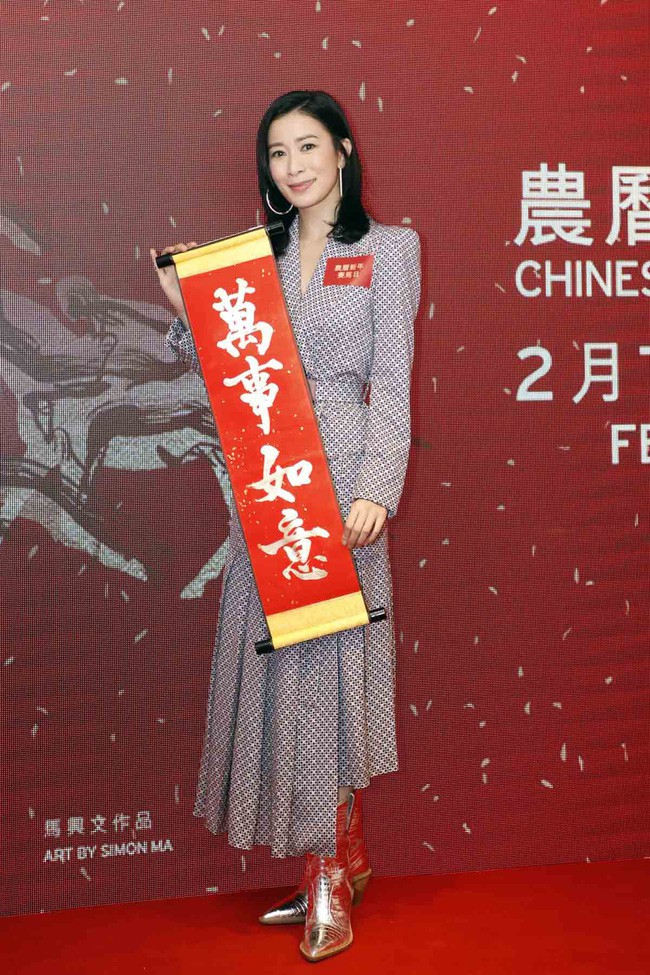 Bao nỗ lực ăn diện với set đồ gần 200 triệu của Xa Thi Mạn bỗng &ldquo;đổ s&ocirc;ng đổ bể&rdquo; chỉ v&igrave; 1 chi tiết - Ảnh 2.