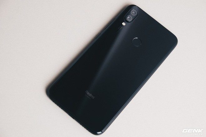 Tr&ecirc;n tay Redmi Note 7 đang được săn đ&oacute;n: M&agrave;n h&igrave;nh giọt nước, pin tr&acirc;u, camera l&ecirc;n tới 48MP, gi&aacute; từ 4 triệu đồng - Ảnh 7.
