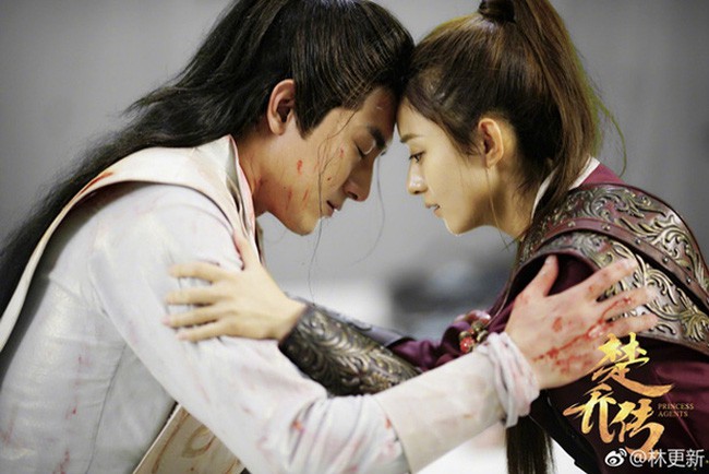 Lạ kì phim nữ chủ xứ Trung: Chuyện đời lặp đi lặp lại dành cho mọi nhân vật nữ chính - Ảnh 10.