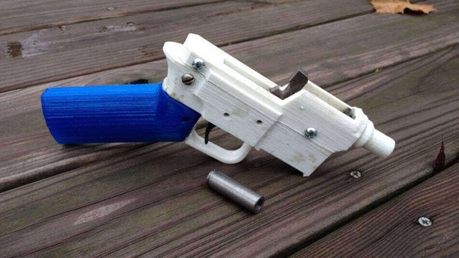 Một thanh niên Nhật Bản bị xét xử vì tự tạo súng bằng công nghệ in 3D - Ảnh 1.