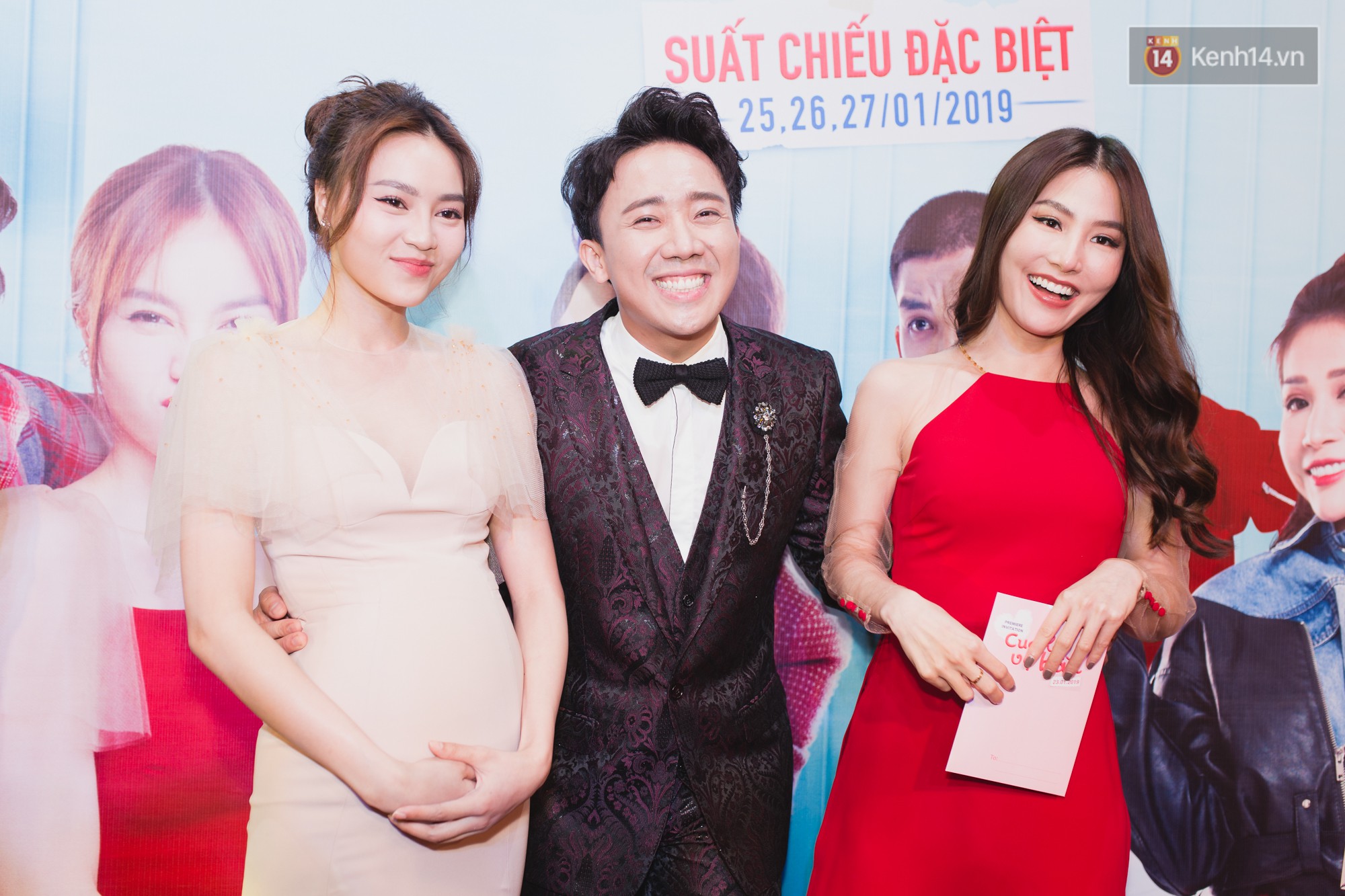 Lan Ngọc ôm bụng bầu tình tứ tỉnh bơ với Trấn Thành trước mặt Hari Won, Anh Tú - Ảnh 14. Lan Ngọc ôm bụng bầu tình tứ tỉnh bơ với Trấn Thành trước mặt Hari Won, Anh Tú - Ảnh 14.