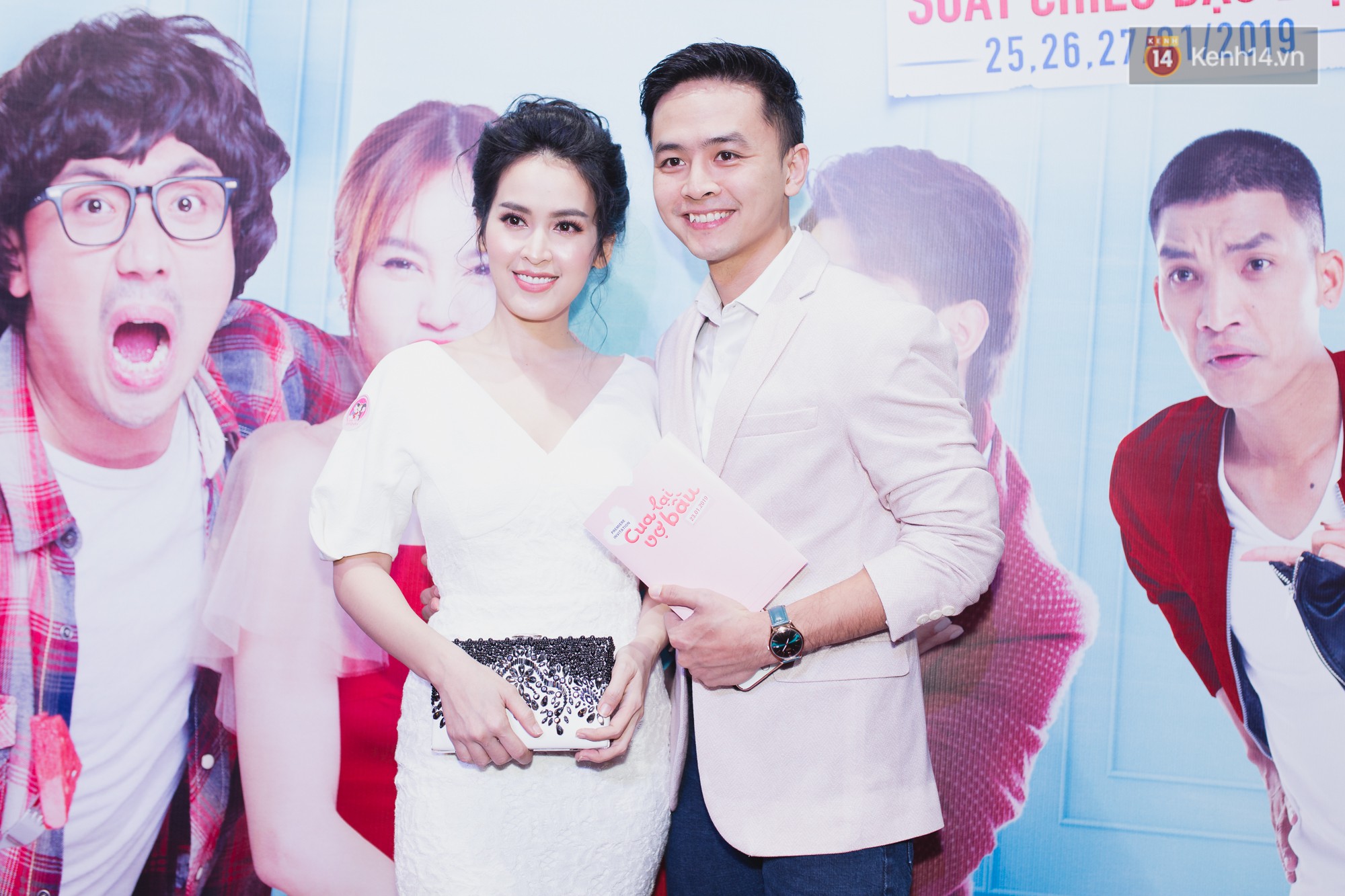 Lan Ngọc ôm bụng bầu tình tứ tỉnh bơ với Trấn Thành trước mặt Hari Won, Anh Tú - Ảnh 40. Lan Ngọc ôm bụng bầu tình tứ tỉnh bơ với Trấn Thành trước mặt Hari Won, Anh Tú - Ảnh 40.