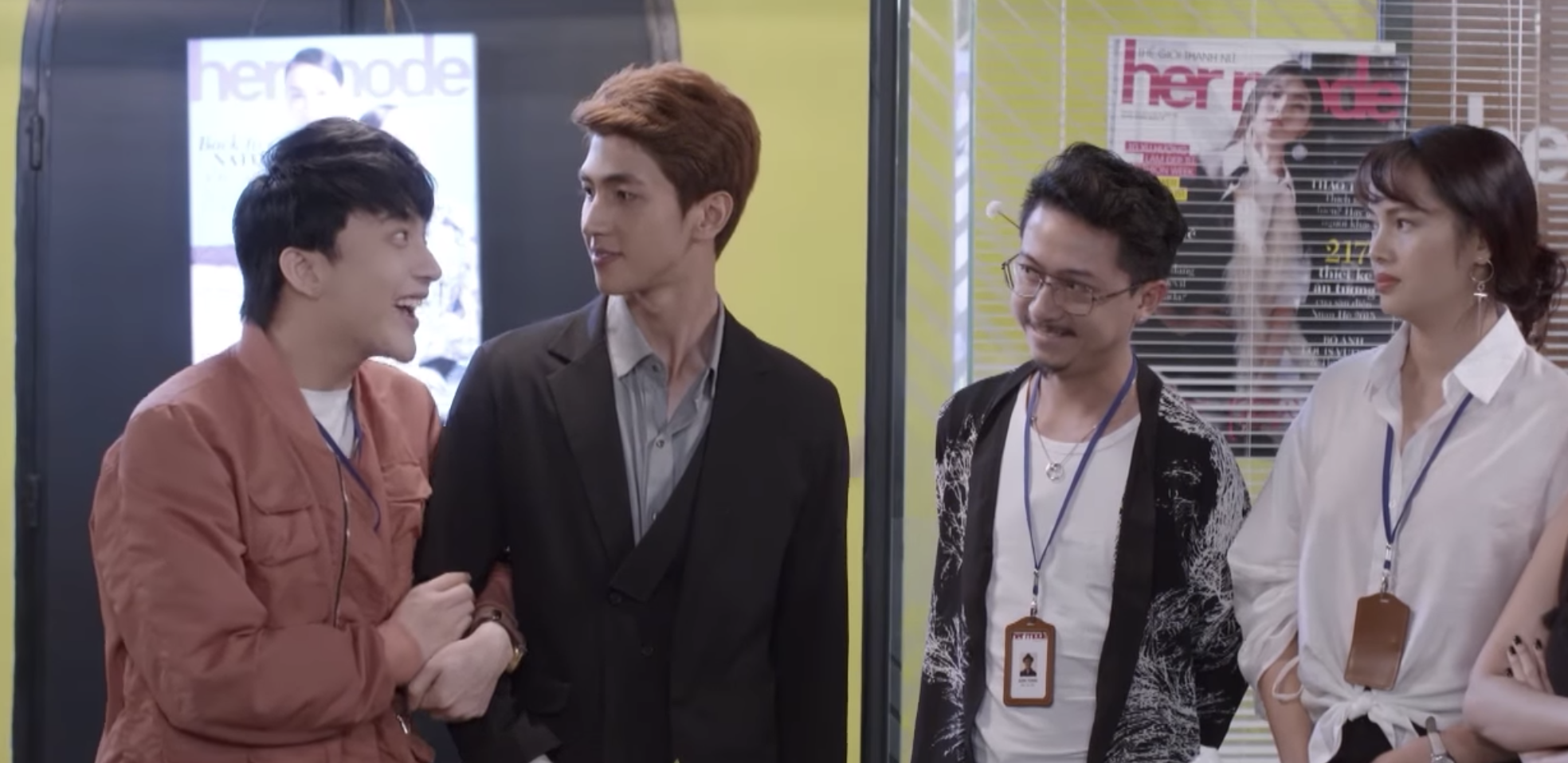 In My First Love Episode 5, Nhin Duong Leng Ngoc, a photographer, presents an unforgettable character. In My First Love Episode 5, Nhin Duong Leng Ngoc, a photographer, presents an unforgettable character.