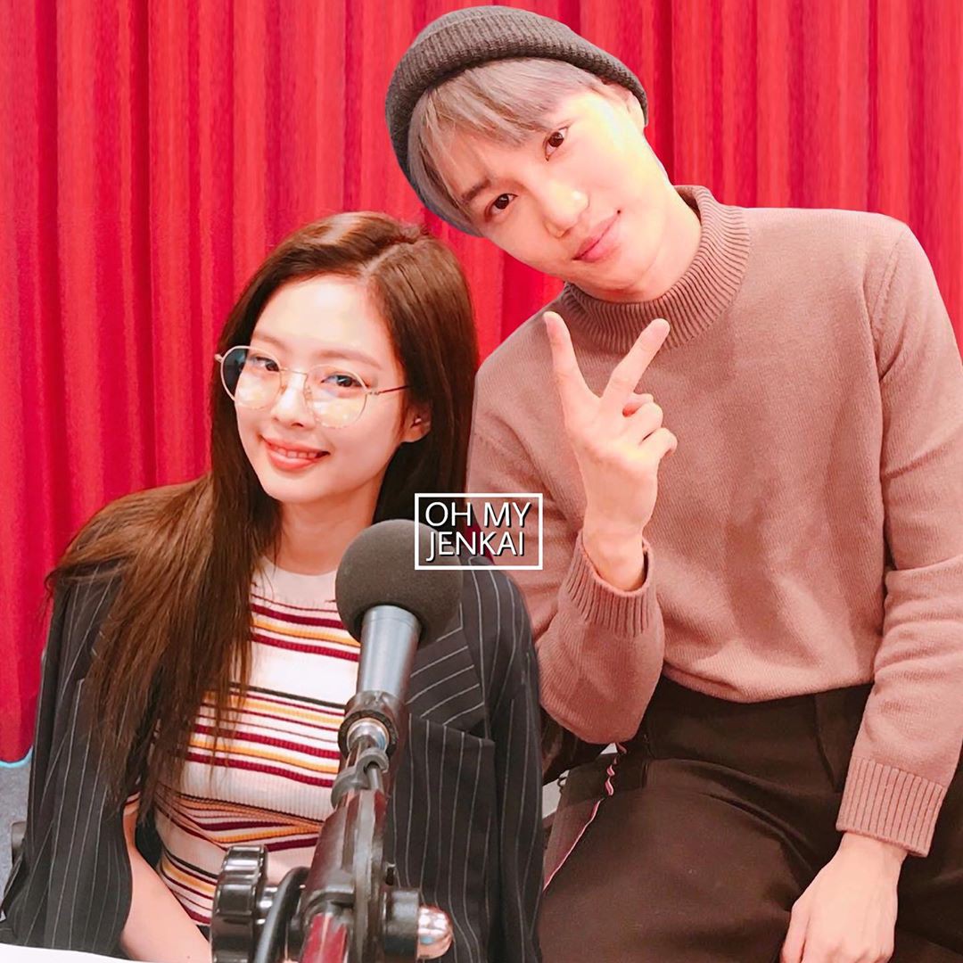 Jennie và Kai trong loạt ảnh “ảo tưởng” khiến fan tiếc hùi hụi: đẹp đôi, phong cách chất ngất quá đỗi tương đồng - Ảnh 9.