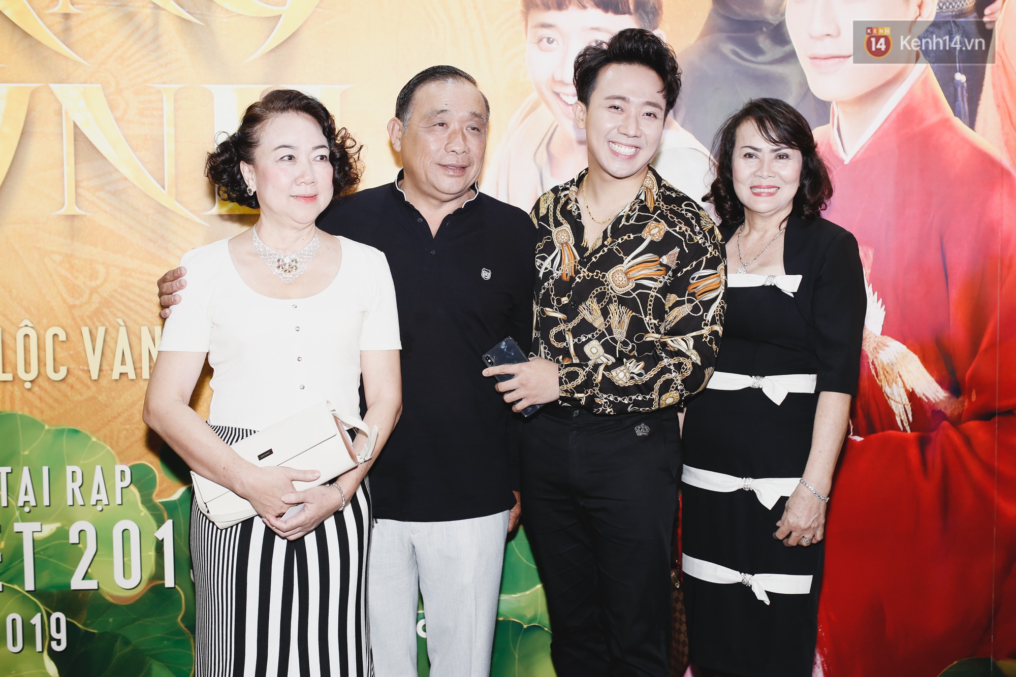 Nha Phuong was absent when Trang Quynh was released after the rumors of his first child - picture 6. Nha Phuong was absent when Trang Quynh was released after the rumors of his first child - picture 6.