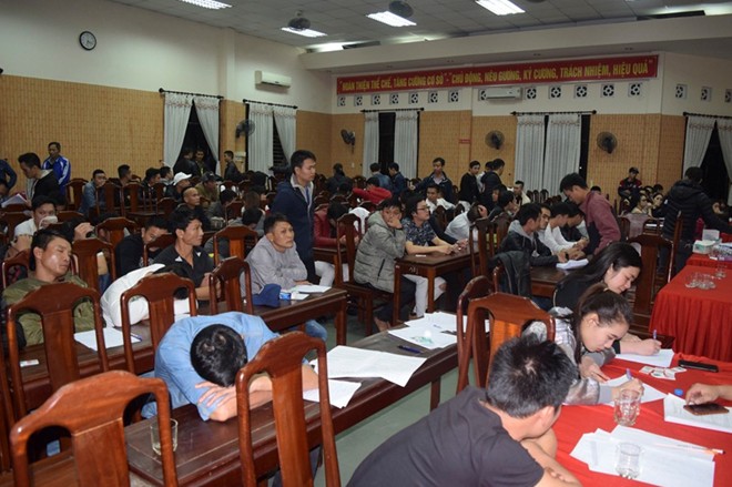 Gần 100 nam nữ thanh niên dương tính chất ma túy trong quán bar ở Huế - Ảnh 5.
