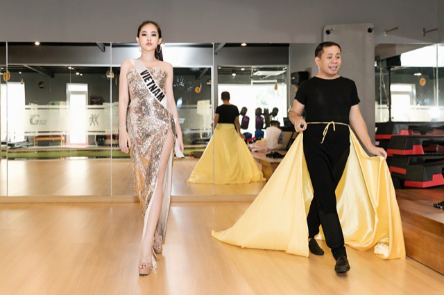 Lê Âu Ngân Anh lên tiếng khi bị thầy dạy catwalk tố mua giải, biết trước câu hỏi ứng xử - Ảnh 2.