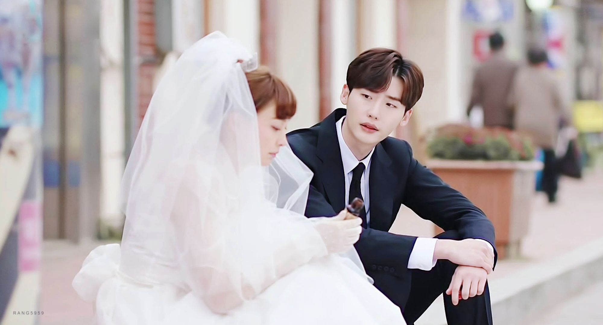 Đằng sau chuyện t&igrave;nh l&atilde;ng mạn của Phụ Lục T&igrave;nh Y&ecirc;u l&agrave; một nước H&agrave;n khắc nghiệt v&agrave; t&agrave;n nhẫn! - Ảnh 2.