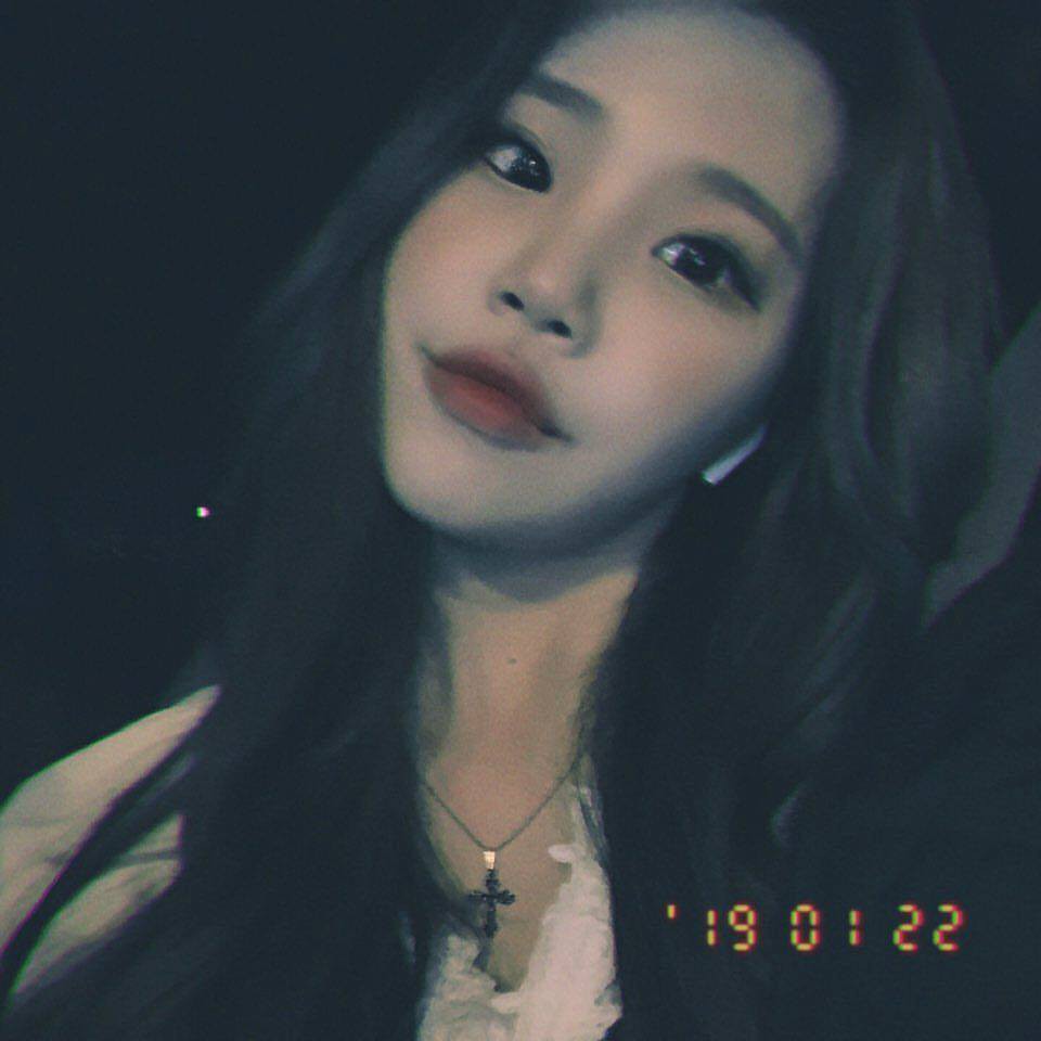Quyết không chịu xinh một cách bình yên, JooE (MOMOLAND) lại dọa ma người nhìn - Ảnh 5. Quyết không chịu xinh một cách bình yên, JooE (MOMOLAND) lại dọa ma người nhìn - Ảnh 5.