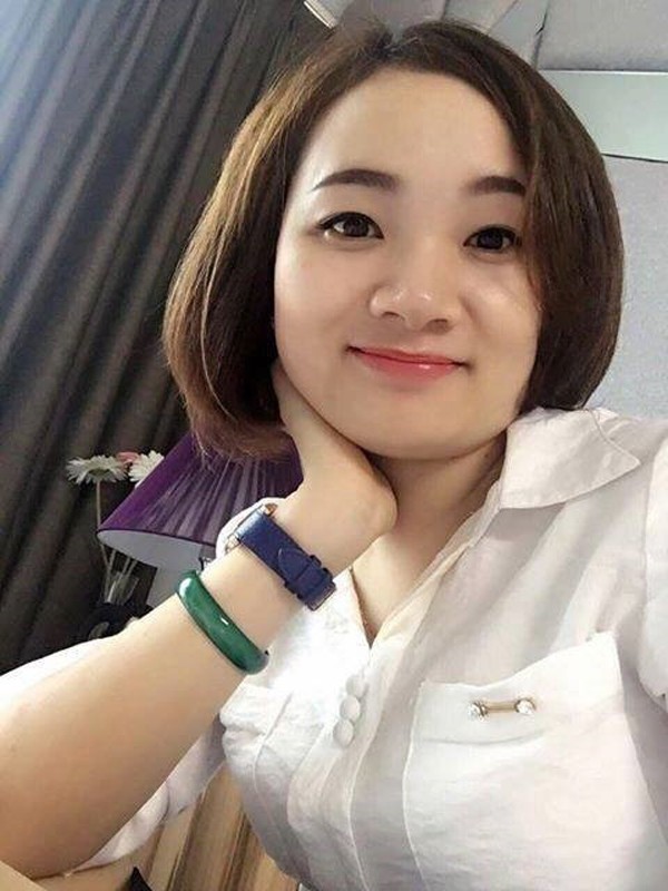 Truy nã “hot girl” tự nhận giảng viên đại học, có bố nuôi là ông chủ người Nhật để lừa đảo hơn 10 tỷ đồng - Ảnh 1. Truy nã “hot girl” tự nhận giảng viên đại học, có bố nuôi là ông chủ người Nhật để lừa đảo hơn 10 tỷ đồng - Ảnh 1.