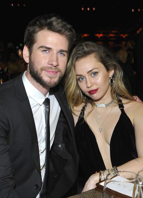 Đám cưới là chuyện hệ trọng của đời người, riêng Liam và Miley thì kết hôn chỉ vì... ngẫu hứng - Ảnh 1.