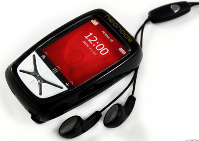 Ngược d&ograve;ng thời gian: Sự tiến ho&aacute; của m&agrave;n h&igrave;nh cảm ứng từ thập ni&ecirc;n 50 đến nay - Ảnh 2.