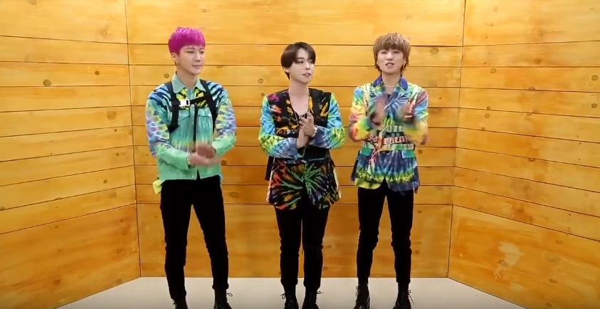Thành viên nào của BTS phù hợp tham gia show ca hát mặt nạ phiên bản Mỹ? - Ảnh 4. Thành viên nào của BTS phù hợp tham gia show ca hát mặt nạ phiên bản Mỹ? - Ảnh 4.