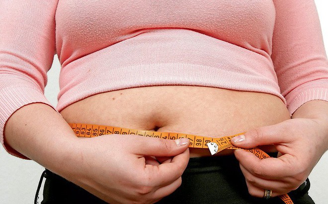 Cô gái người Trung Quốc áp dụng phương pháp giảm cân không lành mạnh khiến cơ thể gặp phải nhiều vấn đề nguy hại - Ảnh 1.