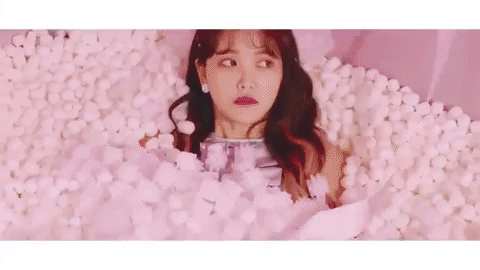 Red Velvet bất ngờ tung teaser MV tiếng Nhật mới: Sẽ thành hit xông đất 2019 hay lại là màn thử nghiệm khó “ngấm”? - Ảnh 3.