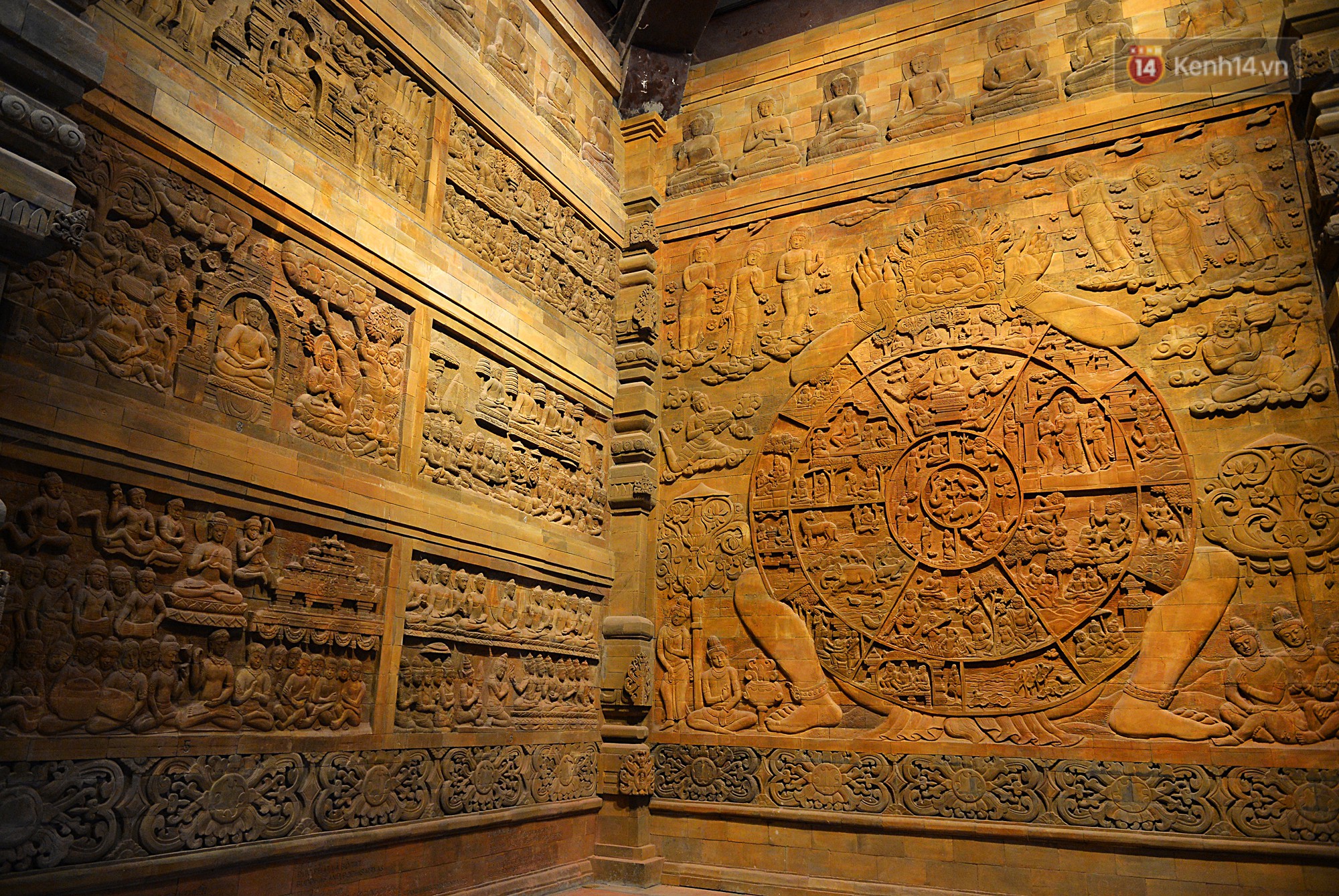 Cận cảnh ngôi chùa lớn nhất Việt Nam - Nơi sẽ đặt báu vật thiên thạch mặt trăng 600.000 USD được đấu giá từ Mỹ - Ảnh 11. Cận cảnh ngôi chùa lớn nhất Việt Nam - Nơi sẽ đặt báu vật thiên thạch mặt trăng 600.000 USD được đấu giá từ Mỹ - Ảnh 11.