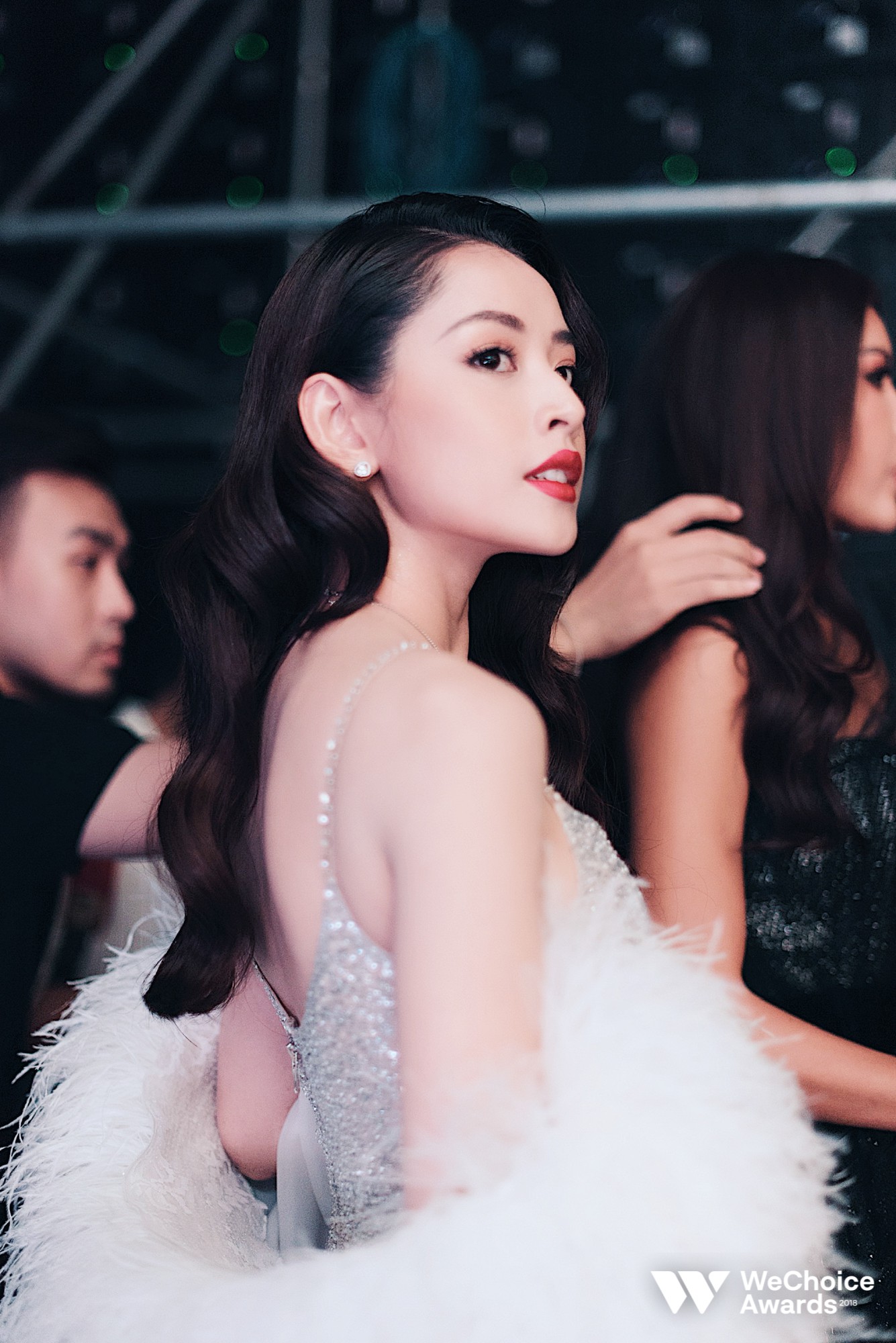 Chùm ảnh đẹp đến nao lòng của dàn nghệ sĩ Việt tại hậu trường Gala WeChoice Awards 2018 - Ảnh 3. Chùm ảnh đẹp đến nao lòng của dàn nghệ sĩ Việt tại hậu trường Gala WeChoice Awards 2018 - Ảnh 3.