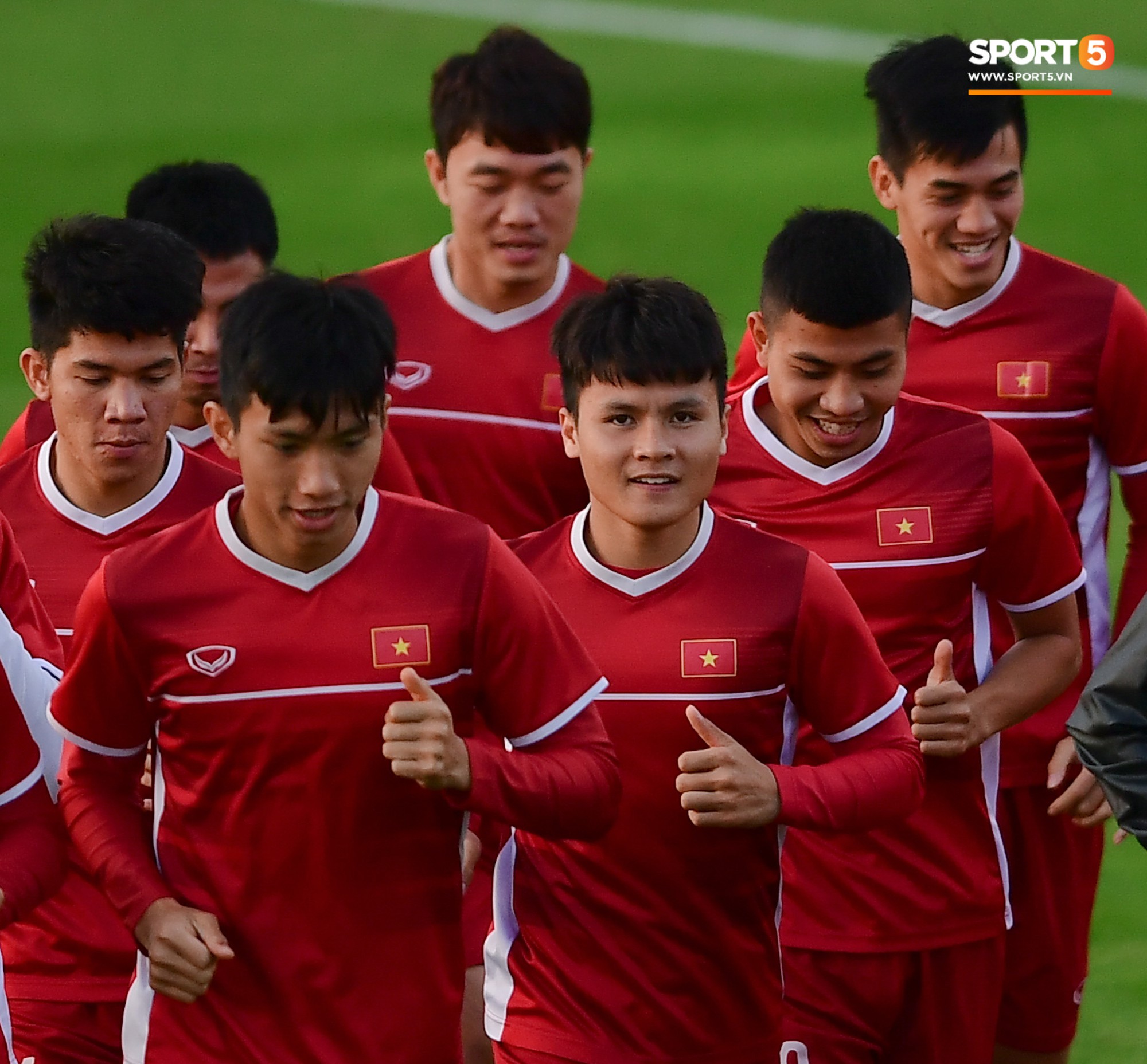 Quên AFF Cup 2018, tuyển Việt Nam tự xác định là đội yếu nhất bảng D Asian Cup 2019 - Ảnh 2. Quên AFF Cup 2018, tuyển Việt Nam tự xác định là đội yếu nhất bảng D Asian Cup 2019 - Ảnh 2.