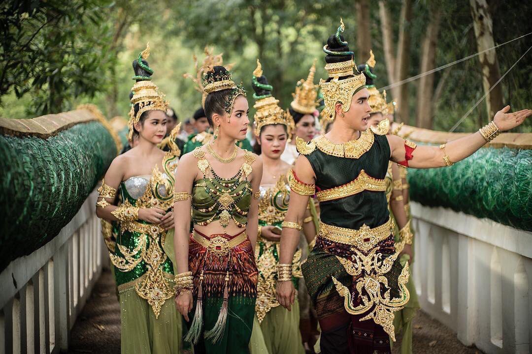 Cô em trời đánh tái xuất màn ảnh rộng với Nakee 2 - bom tấn đánh bại cả Thiên Tài Bất Hảo và Tình Người Duyên Ma - Ảnh 3. Cô em trời đánh tái xuất màn ảnh rộng với Nakee 2 - bom tấn đánh bại cả Thiên Tài Bất Hảo và Tình Người Duyên Ma - Ảnh 3.