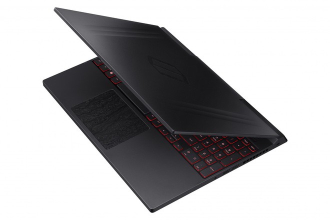 Laptop khủng chơi game của Samsung tại CES 2019: Màn hình 15,6 inch 144Hz, chip Core i7, RAM 16GB và RTX 2080 - Ảnh 2.