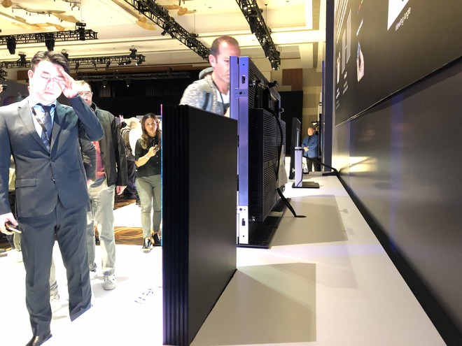 Chiêm ngưỡng TV Samsung khổng lồ 219 inch tại CES 2019, vừa to lại vừa mỏng không tưởng - Ảnh 5.