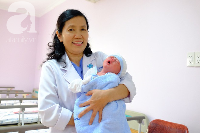 Mẹ mới sinh phải cắt cụt tứ chi sau khi bị áp xe vú: Bác sĩ sản khoa tiết lộ thông tin bất ngờ - Ảnh 11.