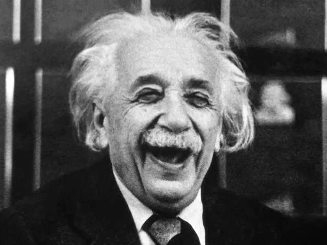Các nhà khoa học Ấn Độ vừa tuyên bố Isaac Newton và Albert Einstein đều sai, tạo làn sóng ngụy khoa học nguy hiểm - Ảnh 2.