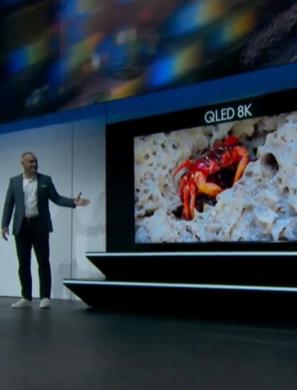 TV 8K Samsung khủng nhất hành tinh: Rộng 98 inch, độ nét cao hơn tất cả mọi thứ trên thế giới