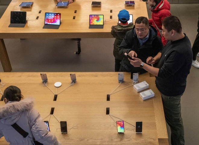 Lời tự thuật h&agrave;i hước từ chuy&ecirc;n gia: Thật ra iPhone b&aacute;n ế l&agrave; do mẹ t&ocirc;i cả đ&oacute;! - Ảnh 2.