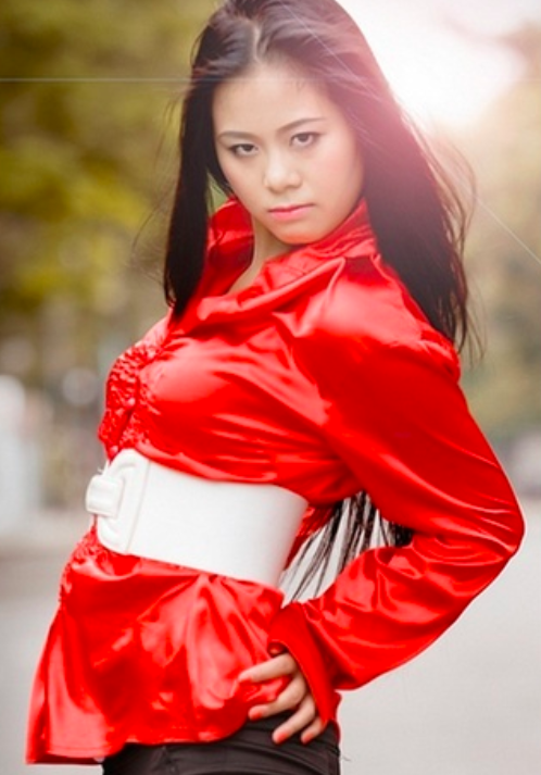 Hành trình lột xác của dàn sao nữ đình đám làng hài Vbiz: Diệu Nhi vịt hoá thiên nga, 2 mỹ nhân sexy khó cưỡng - Ảnh 20. Hành trình lột xác của dàn sao nữ đình đám làng hài Vbiz: Diệu Nhi vịt hoá thiên nga, 2 mỹ nhân sexy khó cưỡng - Ảnh 20.