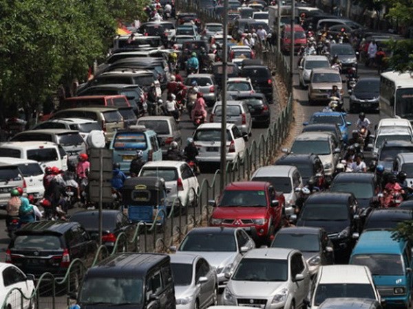 Indonesia thiệt hại 4,7 tỷ USD mỗi năm do tắc đường ở khu vực Jakarta - Ảnh 1.