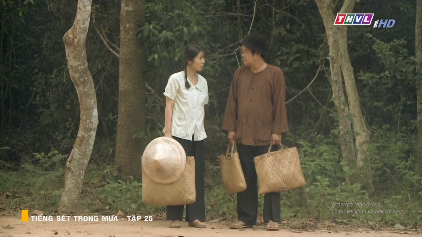 Tiếng S&eacute;t Trong Mưa tập 26: Cậu Ba &aacute;c độc bỗng dưng l&agrave;nh t&iacute;nh như boss cưng khi gặp con g&aacute;i Thị B&igrave;nh? - Ảnh 9.