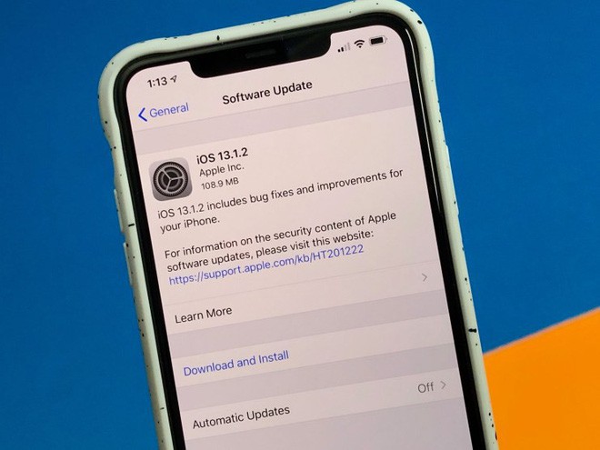 Apple lại tung ra tiếp iOS 13.1.2, update tằng tằng để sửa lỗi khó chịu của bản gốc - Ảnh 1.