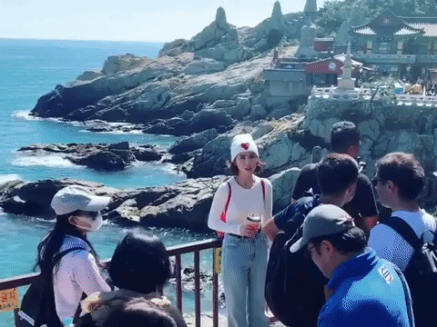 Khi Ngọc Trinh làm vlog du lịch: đưa cả ekip hùng hậu sang Hàn Quốc, nhưng quay “mòng mòng” 80 lần không đọc được tên địa danh - Ảnh 5.