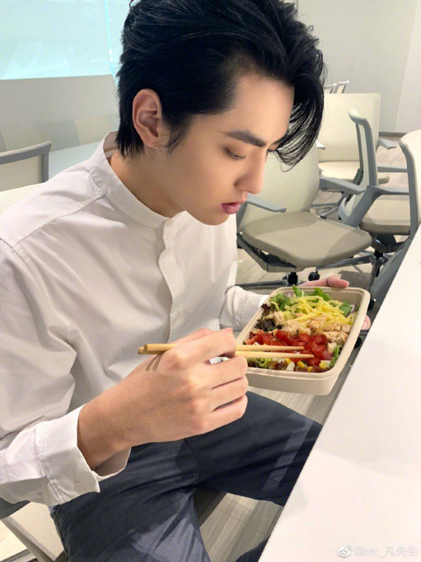 Cho&aacute;ng ngợp với d&agrave;n diễn vi&ecirc;n tin đồn của Tr&acirc;m Trung Lục: Gom hết trai xinh g&aacute;i đẹp của showbiz Hoa Ngữ! - Ảnh 3.