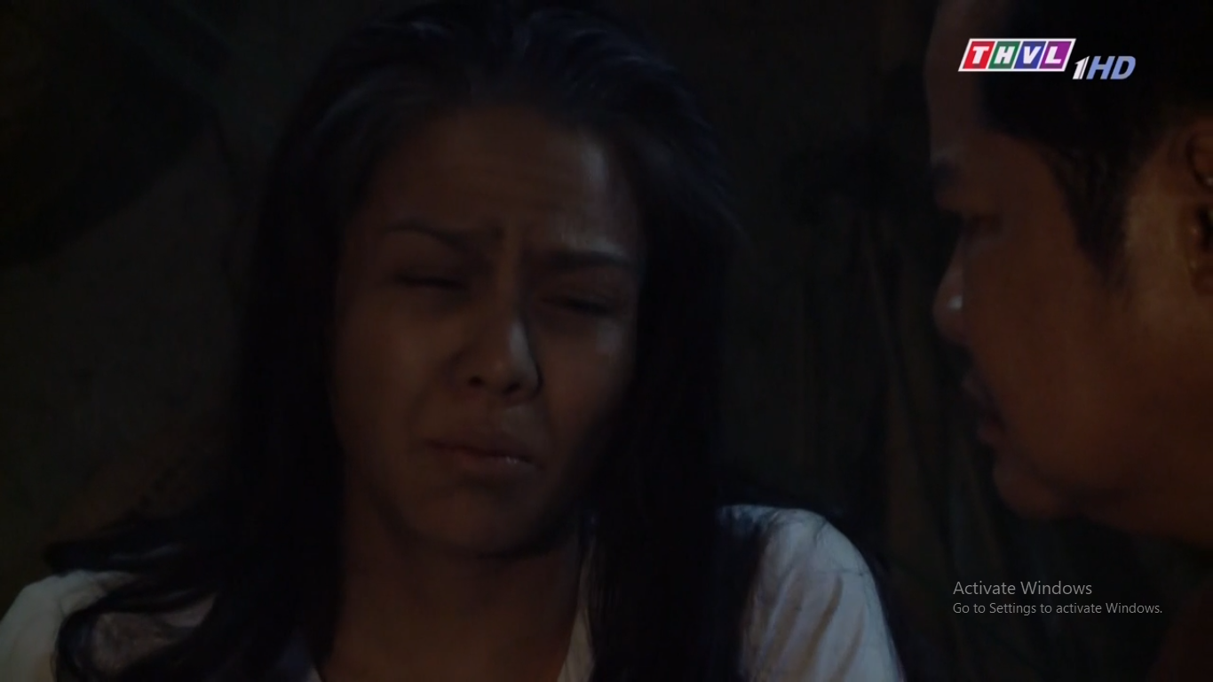 Mối tình oan nghiệt của Tiếng Sét Trong Mưa tập 36: Cậu Bình bom hàng dì Hạnh Nhi, chạy đến tò te với Phượng! - Ảnh 4. Mối tình oan nghiệt của Tiếng Sét Trong Mưa tập 36: Cậu Bình bom hàng dì Hạnh Nhi, chạy đến tò te với Phượng! - Ảnh 4.