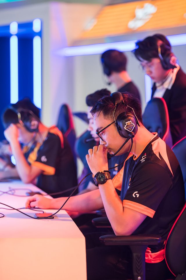 Rank Li&ecirc;n Qu&acirc;n Việt tối nay v&agrave; ng&agrave;y mai h&atilde;y coi chừng: ProE vừa cầm Aleister đi trợ thủ hủy diệt ITD - Ảnh 1.