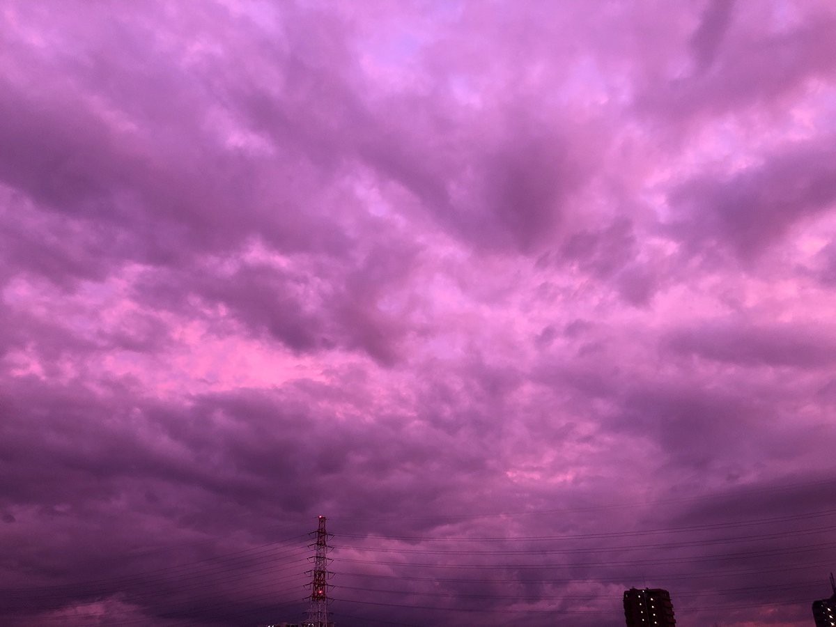 Hình ảnh bầu trời Nhật: \
