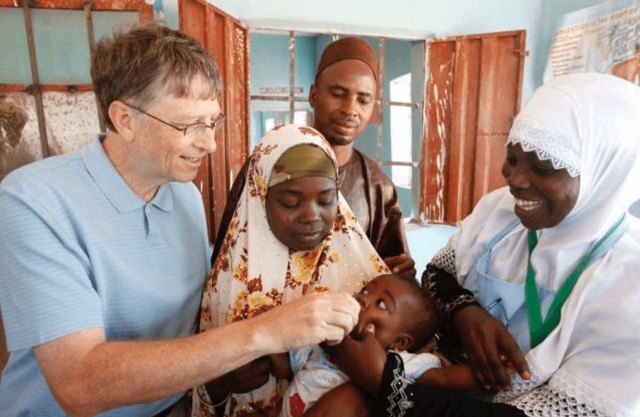 Mất 46 năm, Bill Gates mới ngộ ra sứ mệnh suốt phần đời còn lại của mình nhờ bài phát biểu đầy cảm hứng: Đến Warren Buffett cũng phải khen Tuyệt vời tận 3 lần! - Ảnh 3.