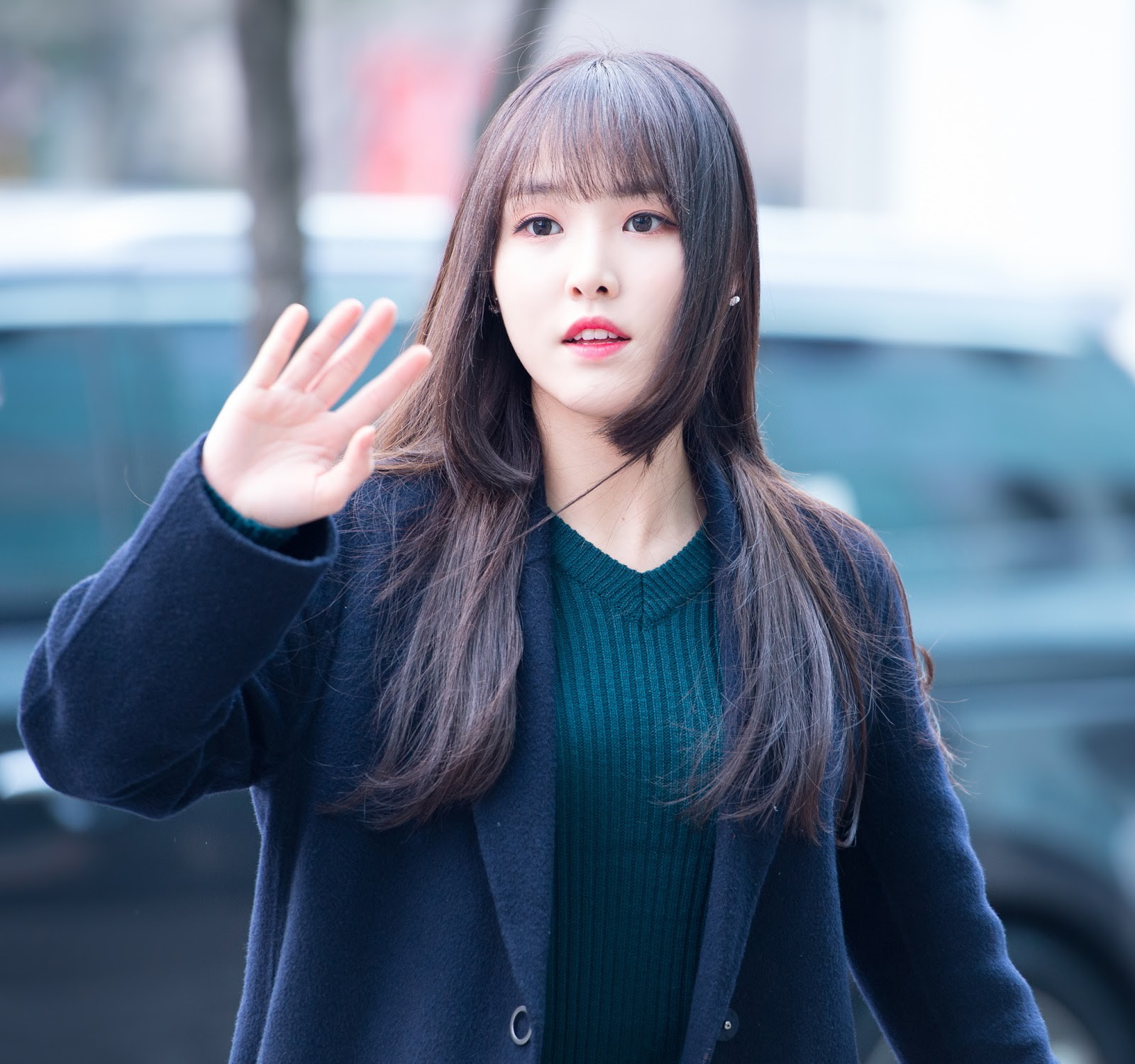 Idol H&agrave;n diện kiểu t&oacute;c Hime: từ Irene đến Momo đều xinh xuất thần nhưng lại c&oacute; 1 người khiến d&acirc;n t&igrave;nh ngứa mắt - Ảnh 2.